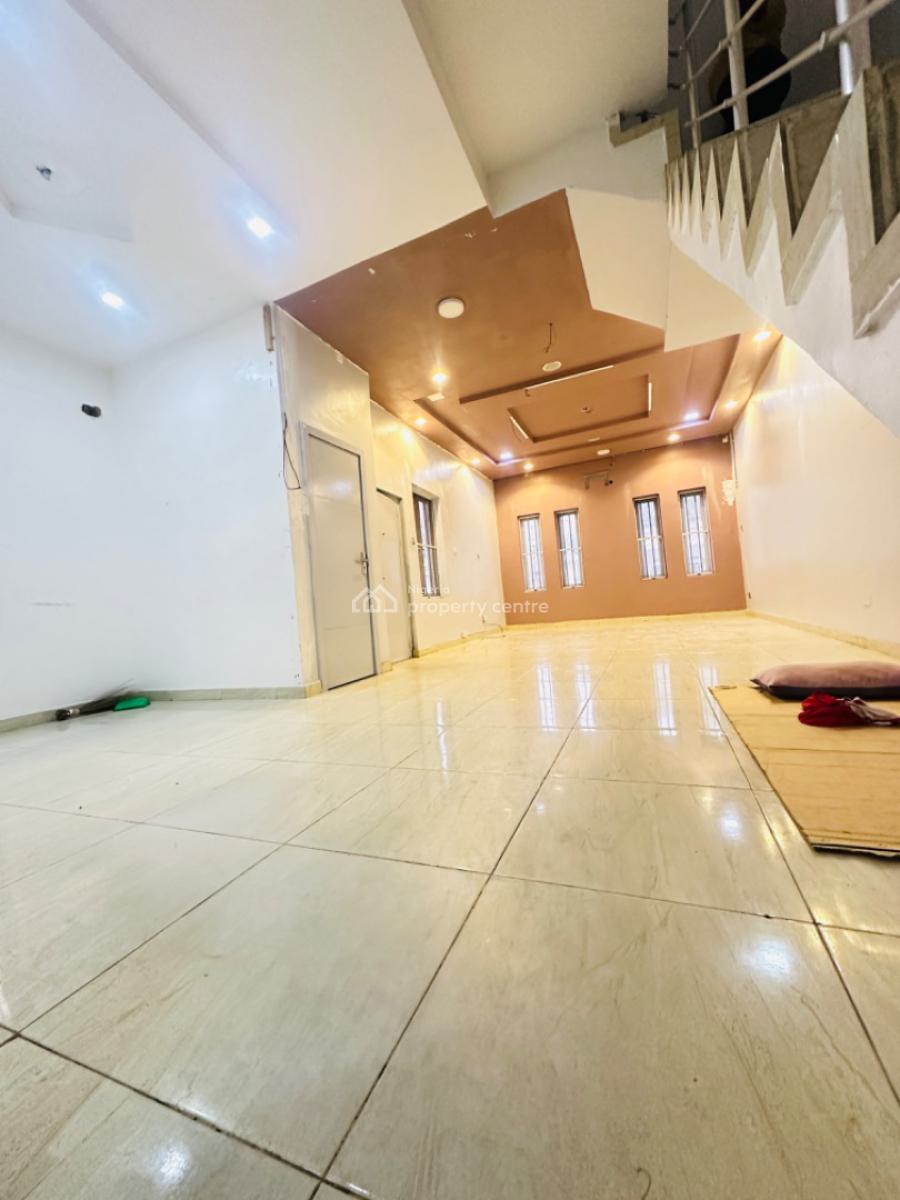 4 Bedrooms Semi Detached Duplex with Bq Available, Chevron, Lekki, Lagos, Semi-detached Duplex for Rent