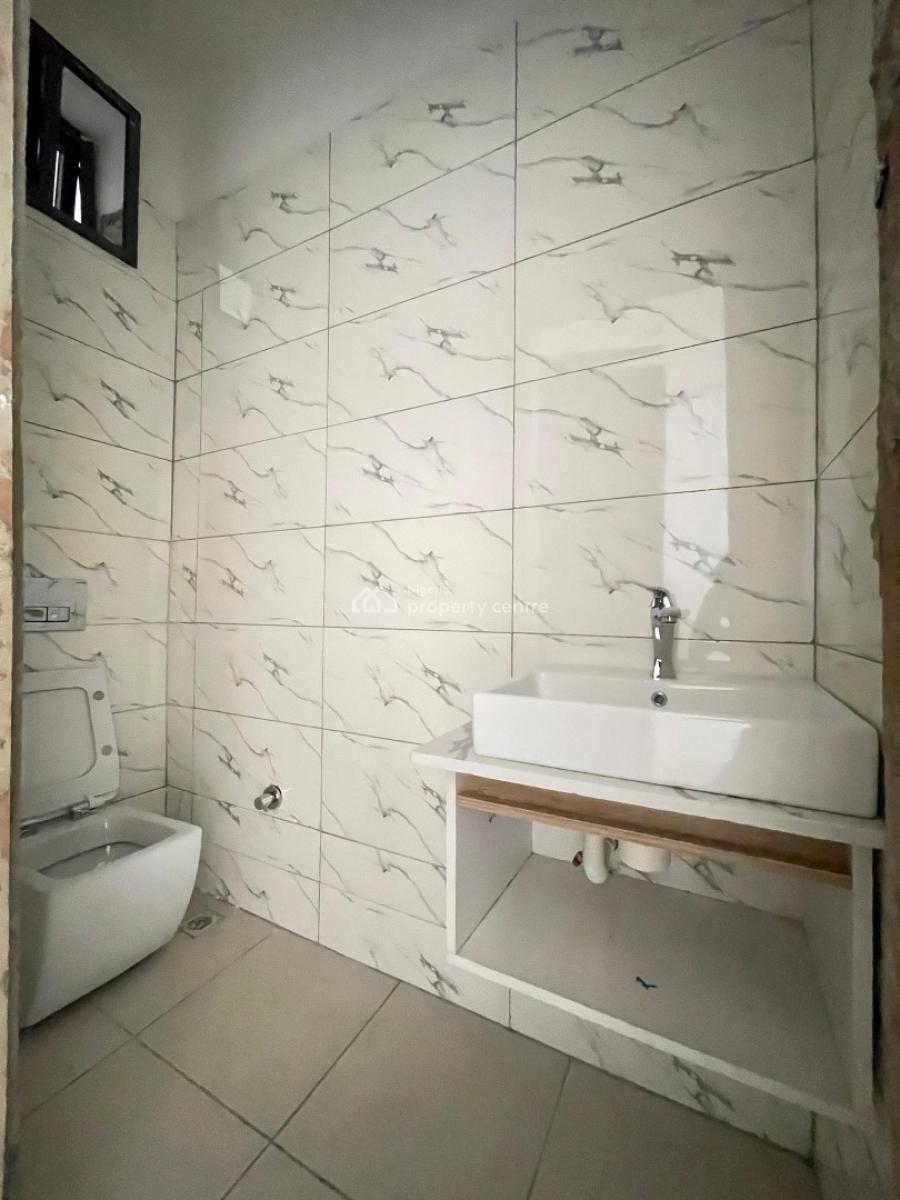 2bedroom Serviced Apartment, Ologolo, Ologolo, Lekki, Lagos, Block of Flats for Sale