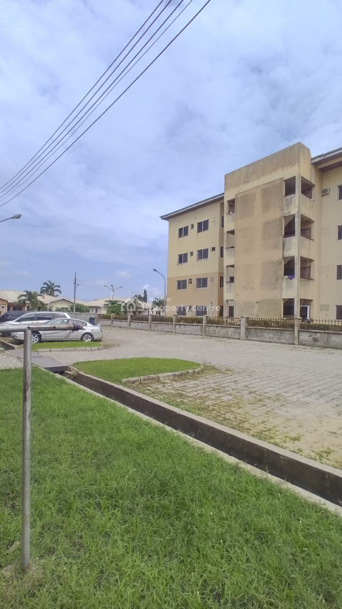 3 Bedroom Flat in a Secured Estate with C of O, Chois Garden Abijo Gra, Abijo, Lekki, Lagos, Block of Flats for Sale