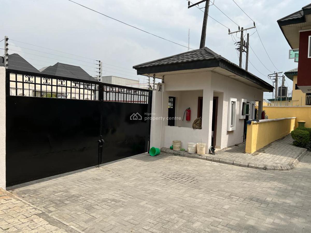 a Neatly Built 4 Bedroom Terraced Duplex, Lekki Phase 1, Lekki, Lagos, Terraced Duplex for Sale