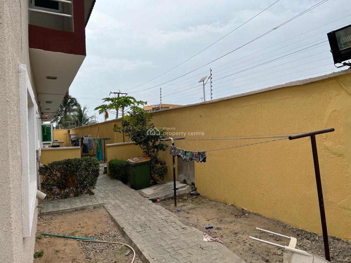 a Neatly Built 4 Bedroom Terraced Duplex, Lekki Phase 1, Lekki, Lagos, Terraced Duplex for Sale
