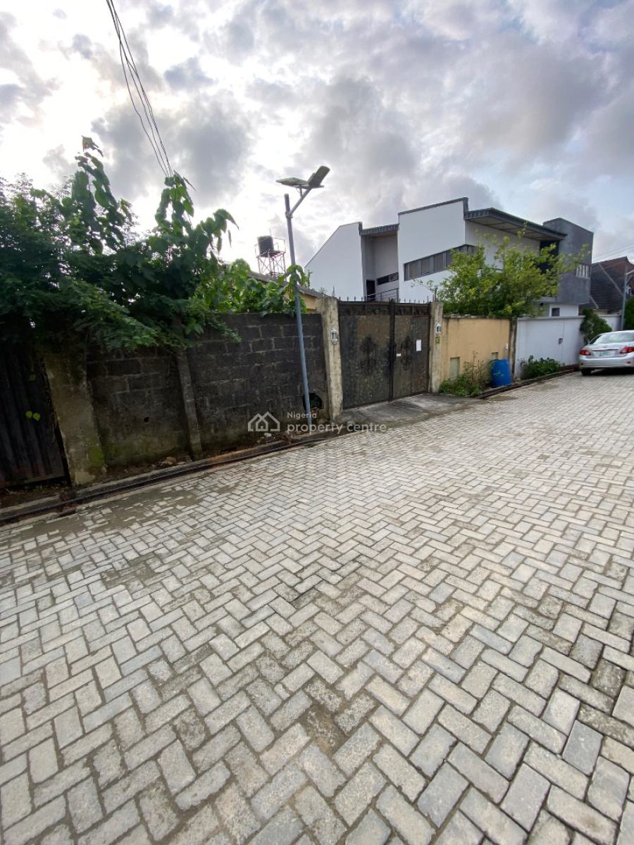Fenced 333sqm of Land, Pge Estate Before Blenco Supermarket, Sangotedo, Ajah, Lagos, Residential Land for Sale
