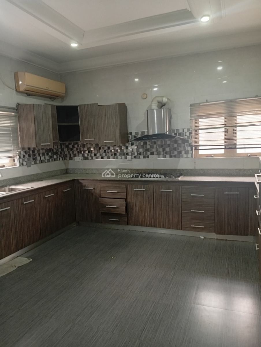 4 Bedroom Semi Detached Duplex at Banana Island Ikoyi Lagos, 4 Bedroom Semi Detached Duplex Within Mixed Dev Area Banana Island, Banana Island, Ikoyi, Lagos, Semi-detached Duplex for Rent