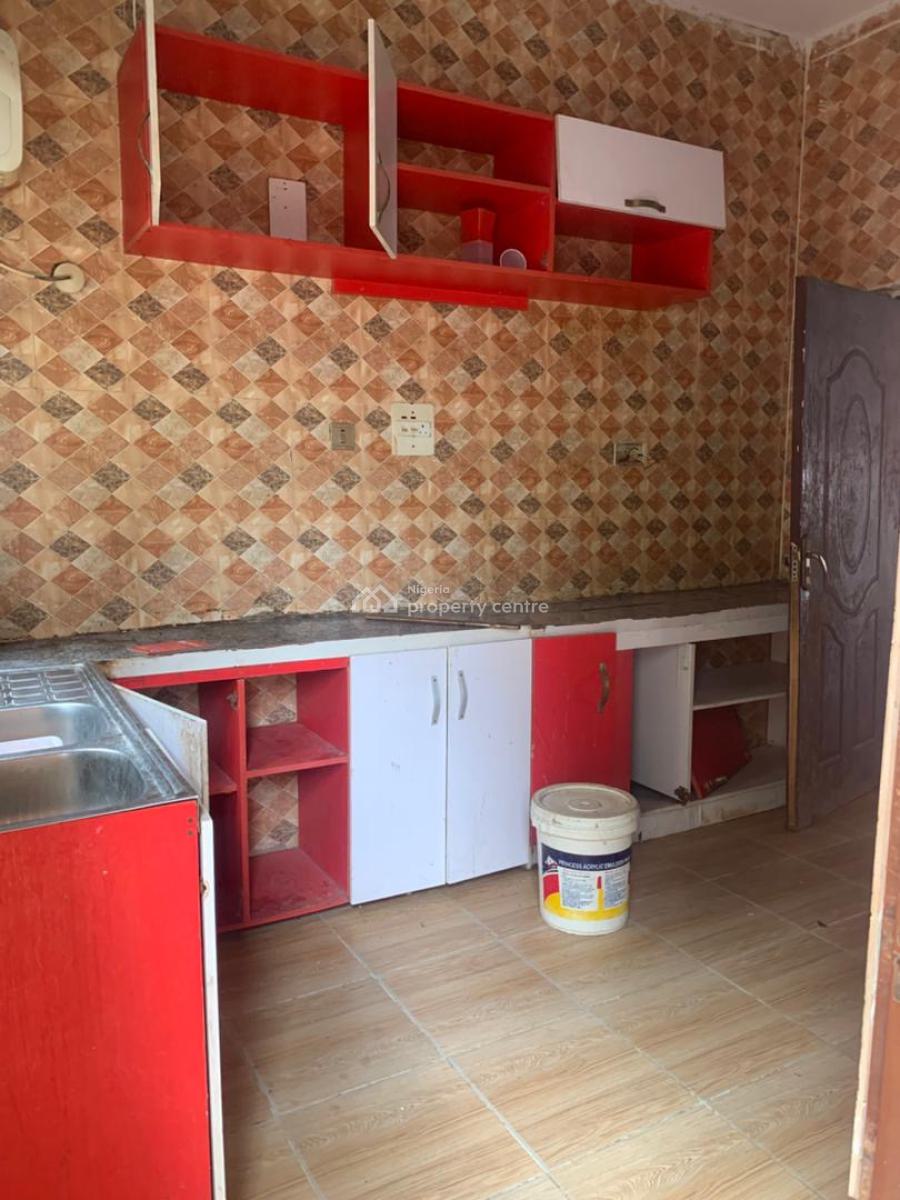 Well Maintained Luxury, Leki Palm City Estate, Ajah, Lagos, Flat / Apartment for Rent