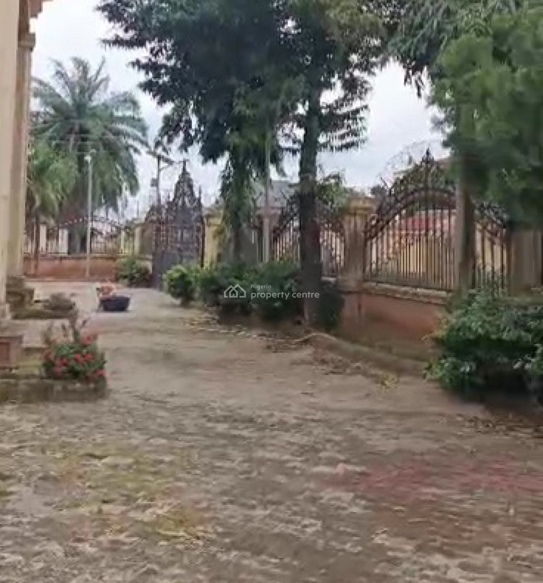 6bedroom Duplex 3 Sitting Rooms 120ft By 200ft Land, Ugbor Village Road, Gra, Benin, Oredo, Edo, Detached Duplex for Sale