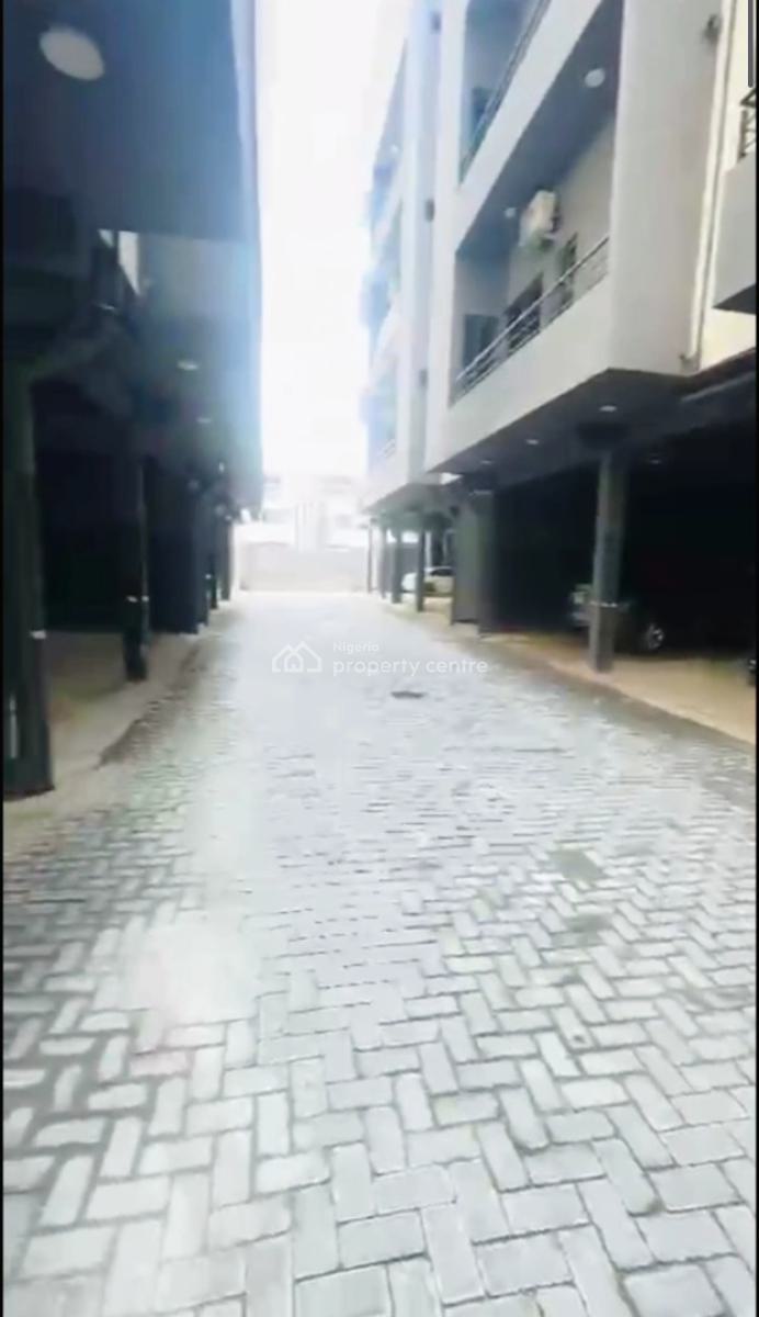 Standard Ensuit 2 Bedroom Spacious Apartment Upstairs, Ilasan, Lekki, Lagos, Flat / Apartment for Rent