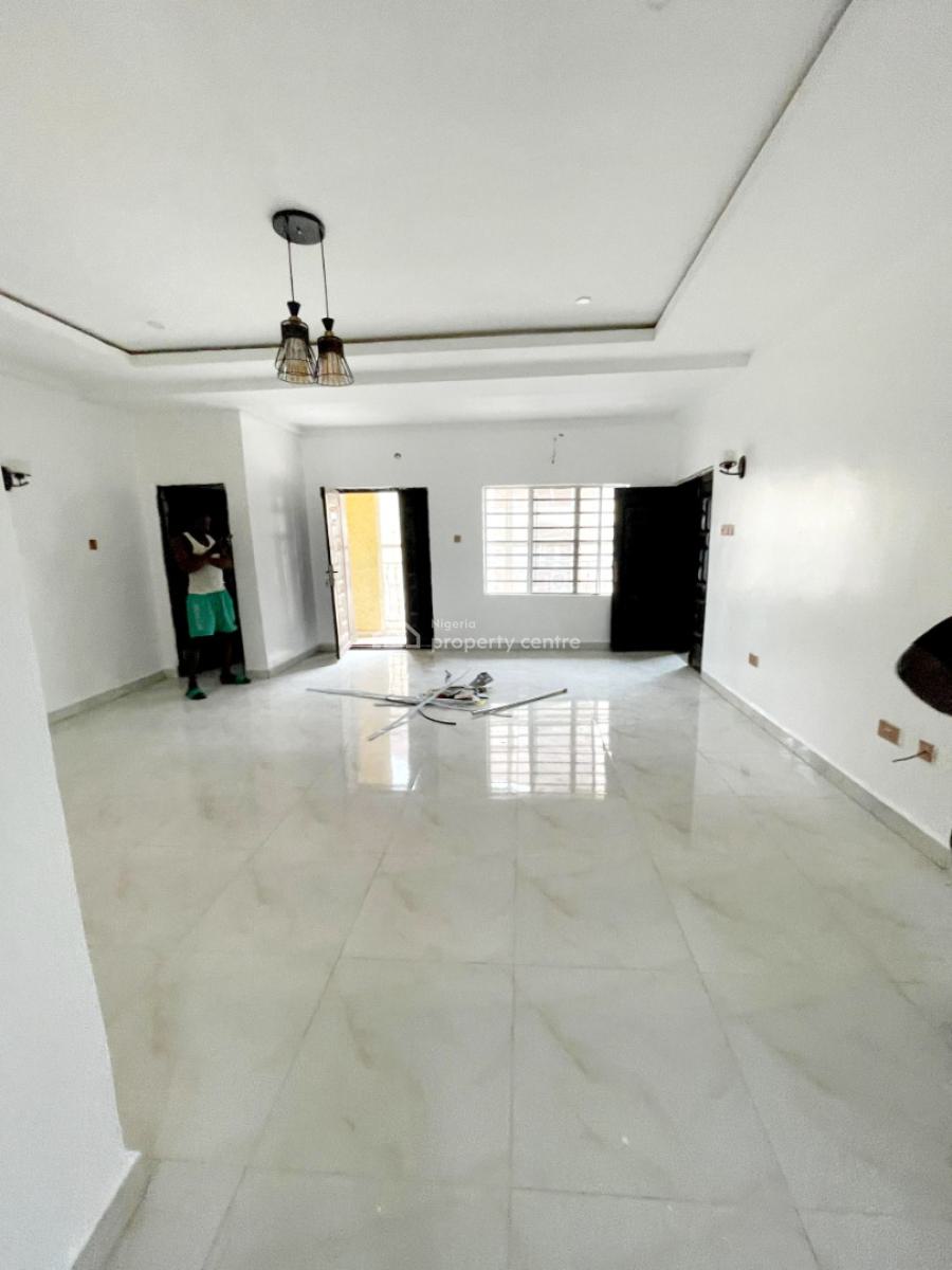 Massive 2bedroom Apartment in a Secure Environment, Lifecamp Berger Clinic, Life Camp, Abuja, Flat / Apartment for Rent