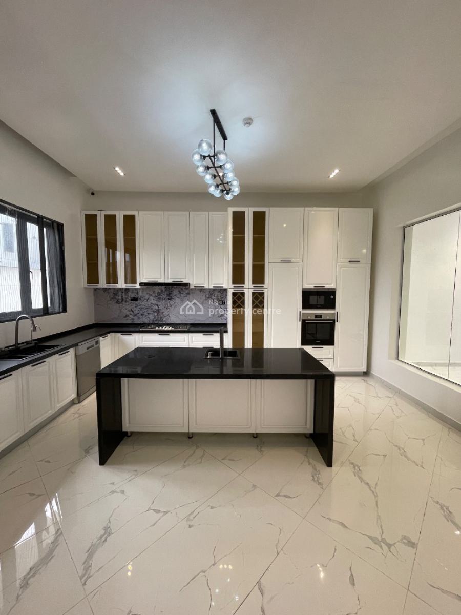 6 Bedrooms Fully Detached Duplex with Bq, Cinema and Swimming Pool, Osapa, Lekki, Lagos, Detached Duplex for Sale