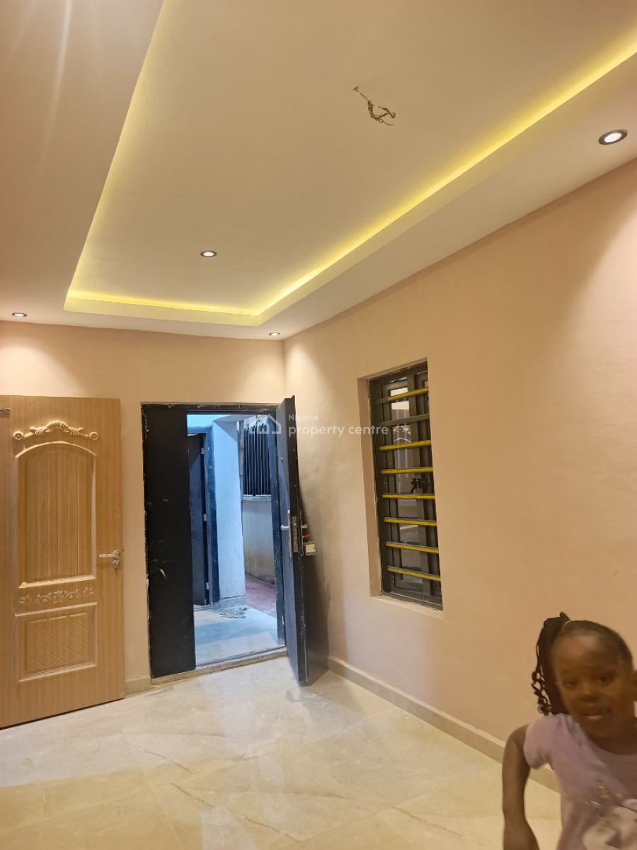 Miniflat, Serene Estate, Magboro, Ogun, Mini Flat (room and Parlour) for Rent