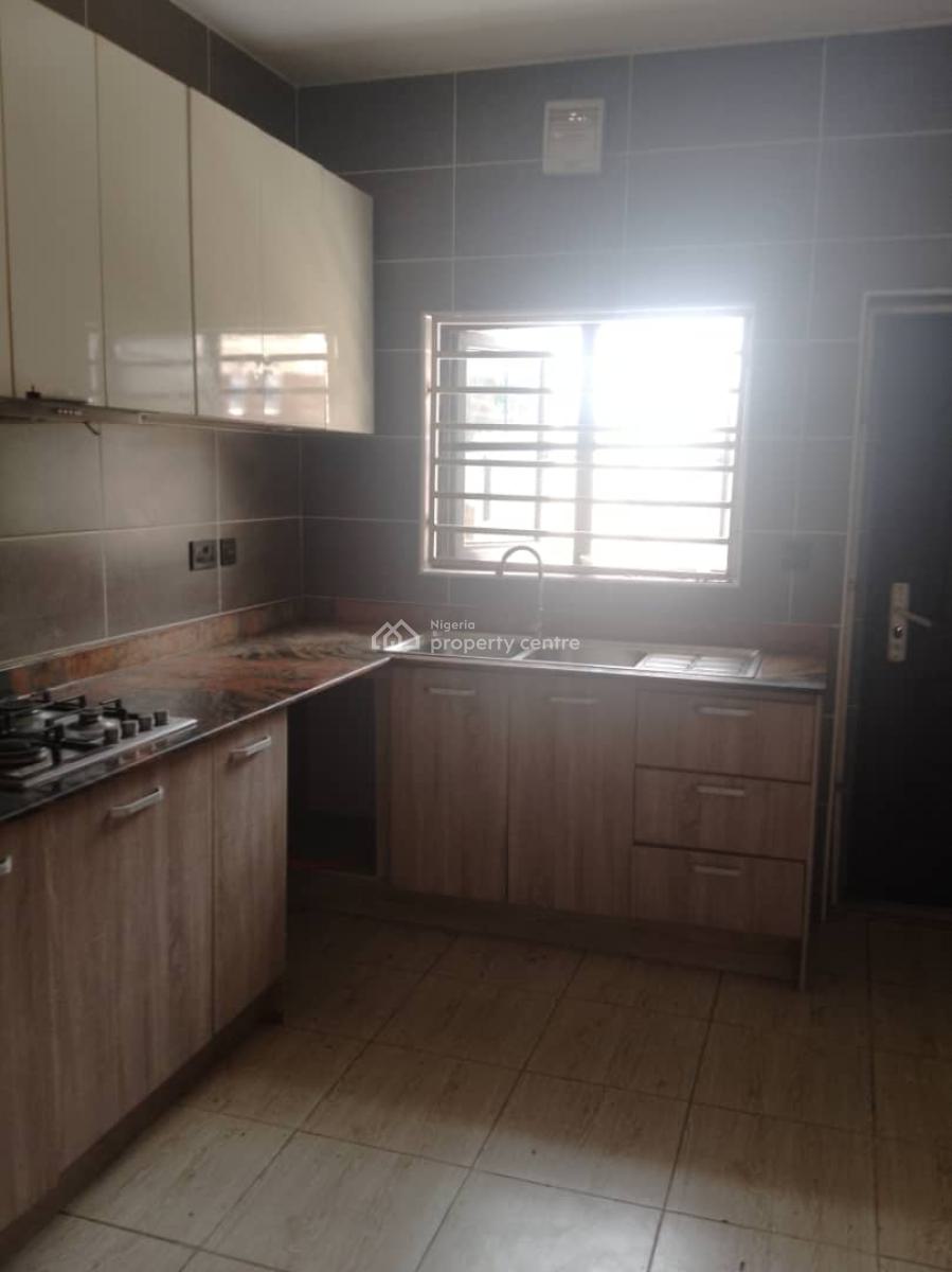 4, Lekki Phase 1, Lekki, Lagos, Terraced Duplex for Rent