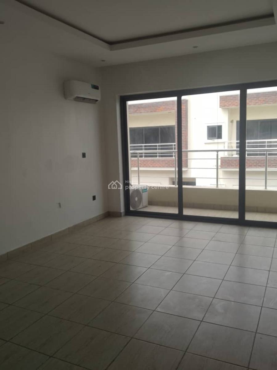 4, Lekki Phase 1, Lekki, Lagos, Terraced Duplex for Rent