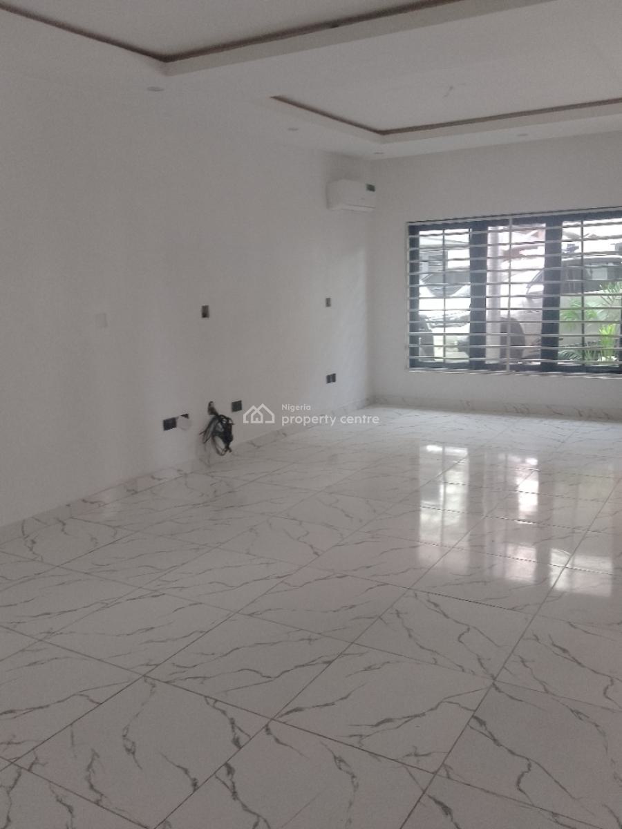 4, Lekki Phase 1, Lekki, Lagos, Terraced Duplex for Rent