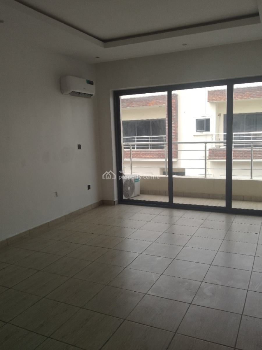 4, Lekki Phase 1, Lekki, Lagos, Terraced Duplex for Rent