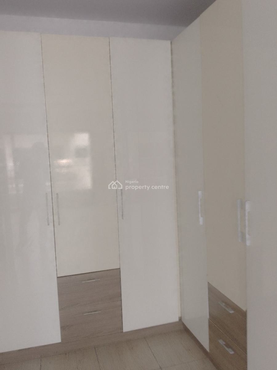 4, Lekki Phase 1, Lekki, Lagos, Terraced Duplex for Rent