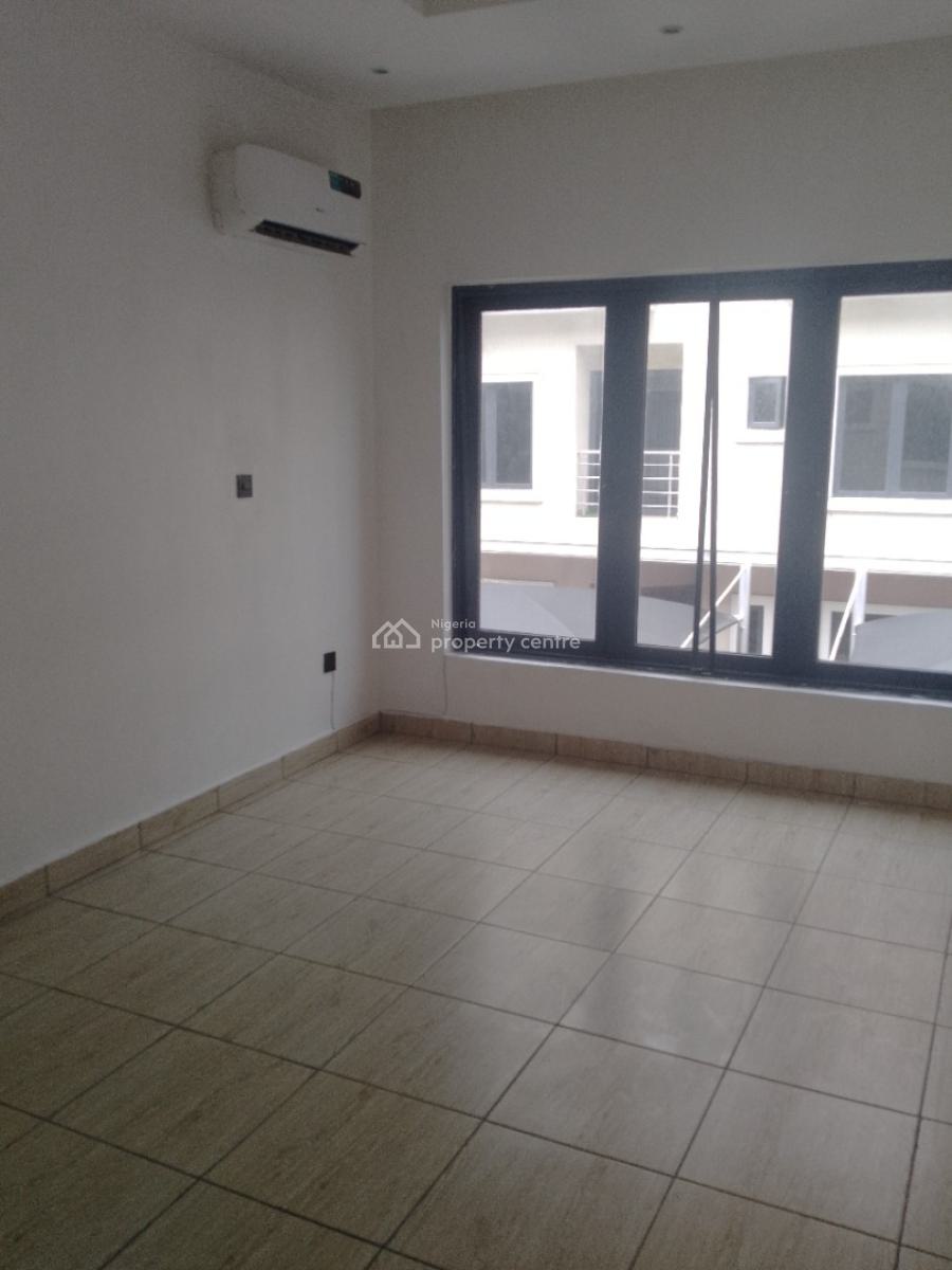 4, Lekki Phase 1, Lekki, Lagos, Terraced Duplex for Rent
