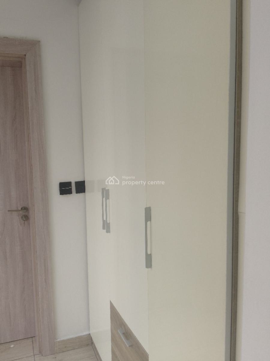 4, Lekki Phase 1, Lekki, Lagos, Terraced Duplex for Rent