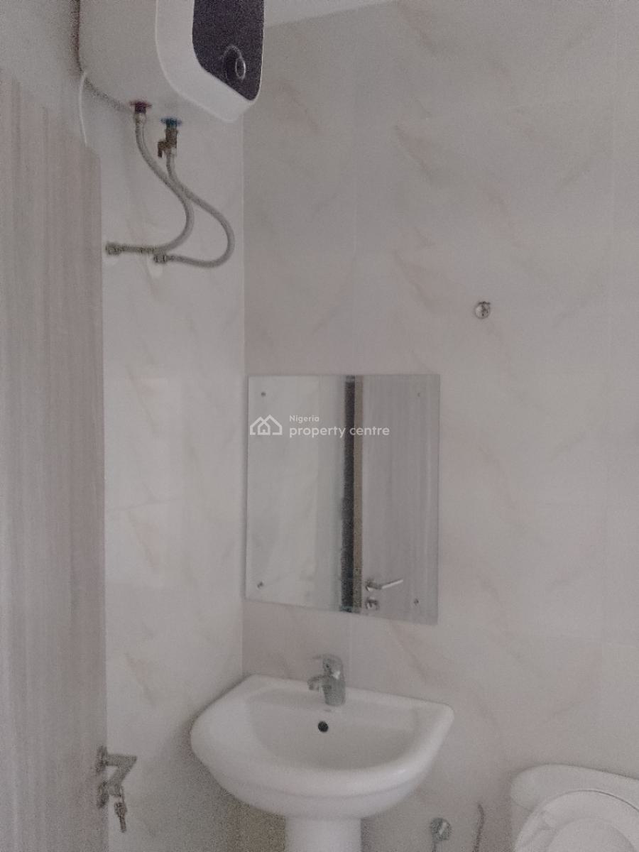 4, Lekki Phase 1, Lekki, Lagos, Terraced Duplex for Rent