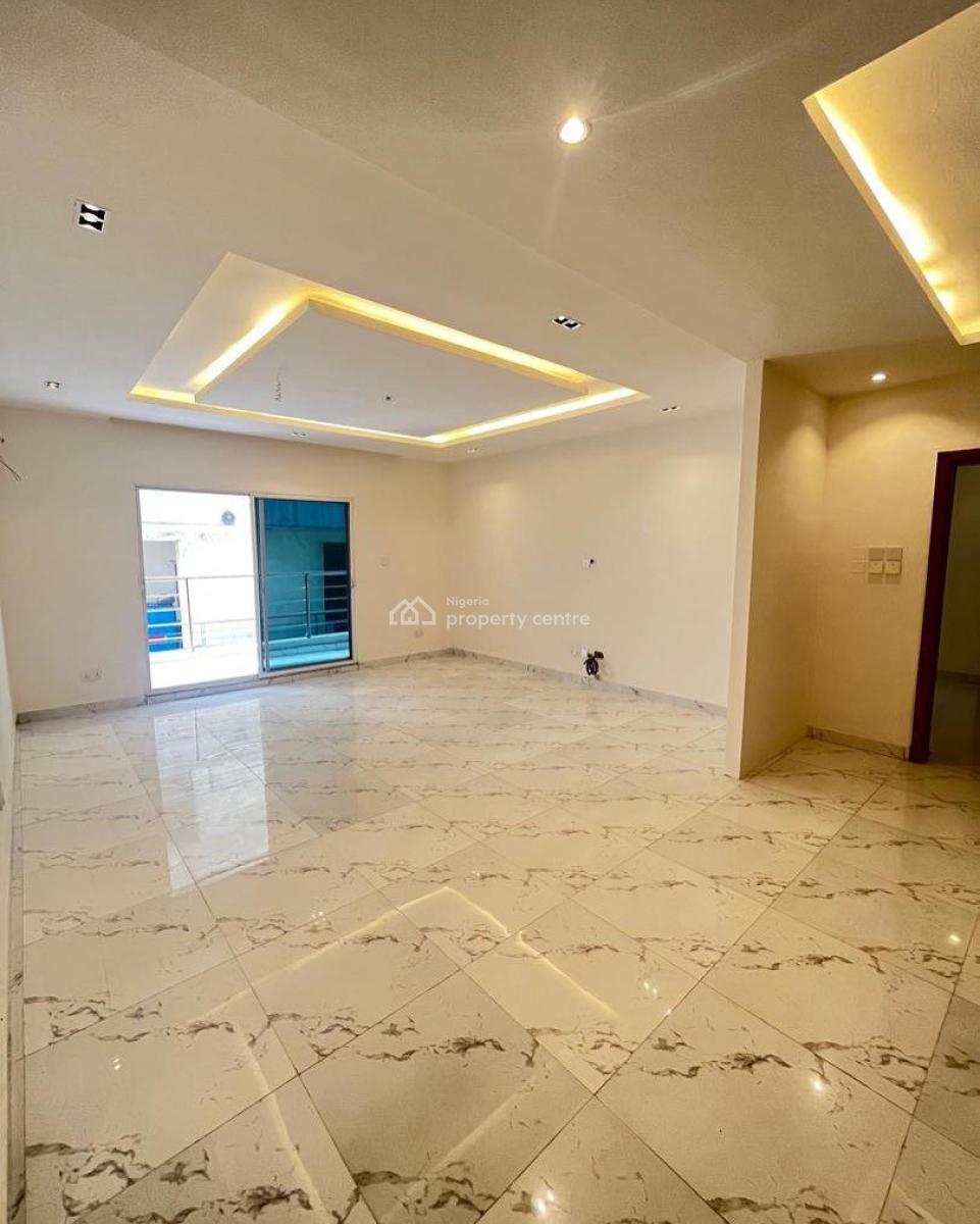 Stunning 3 Bedroom Apartment with Bq, Chevron, Lekki, Lagos, Block of Flats for Sale
