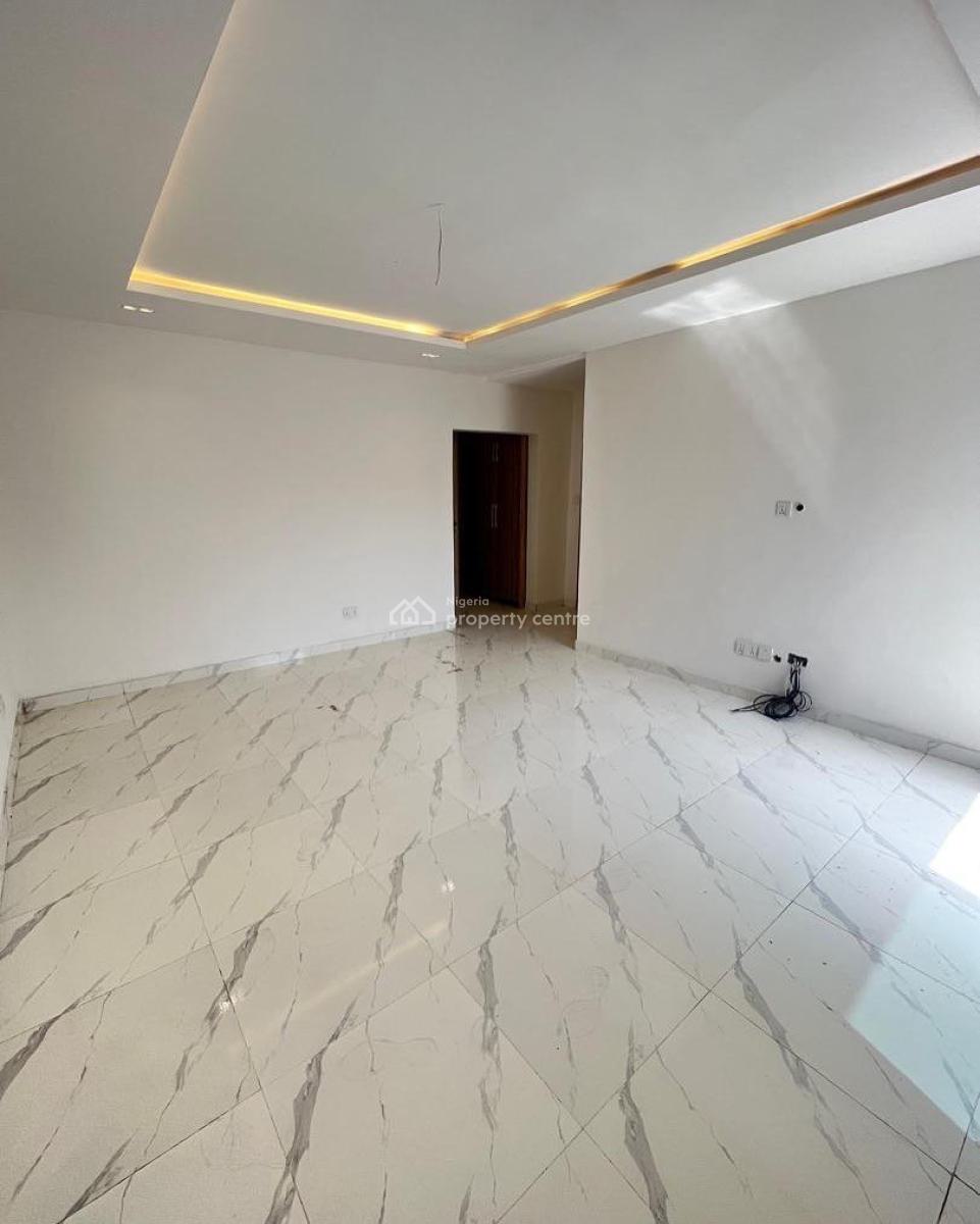 Stunning 3 Bedroom Apartment with Bq, Chevron, Lekki, Lagos, Block of Flats for Sale