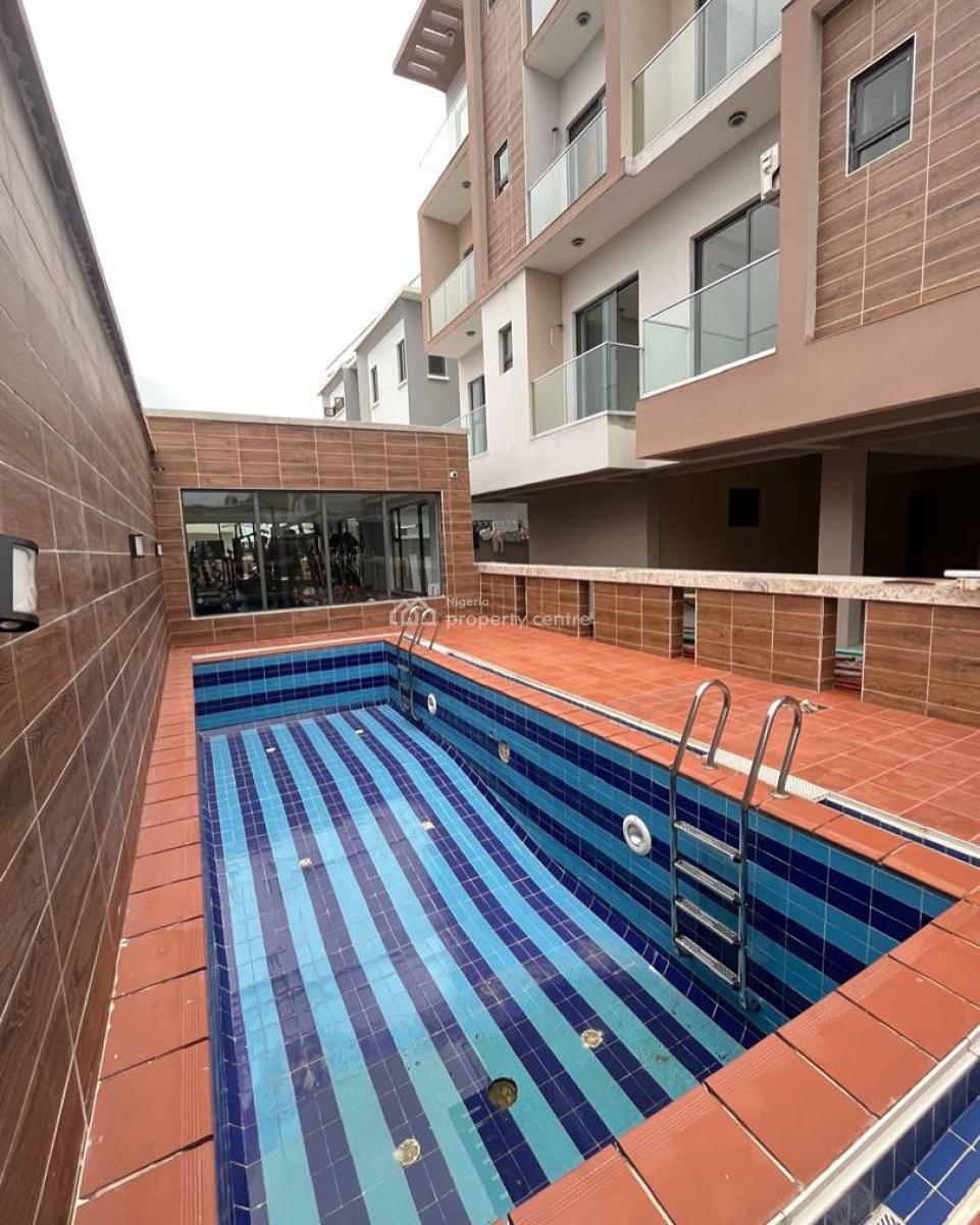 Stunning 2 Bedroom Apartment with Pool, Gym and Bq, Ologolo, Ologolo, Lekki, Lagos, Block of Flats for Sale