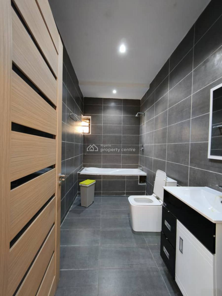 Luxury Spacious 4 Bedroom Terrace  with Bq, Lekki Phase 1, Lekki, Lagos, Terraced Duplex for Rent