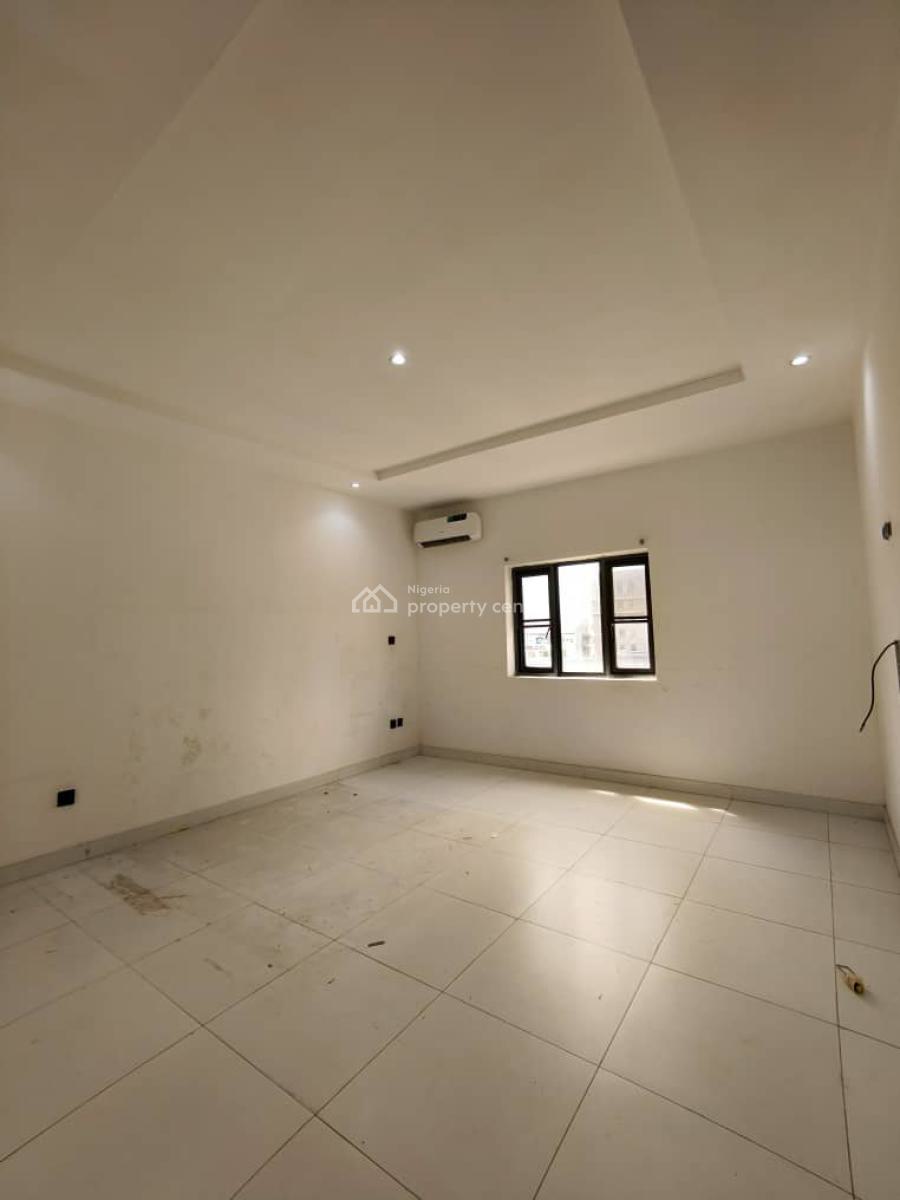 Luxury Spacious 4 Bedroom Terrace  with Bq, Lekki Phase 1, Lekki, Lagos, Terraced Duplex for Rent