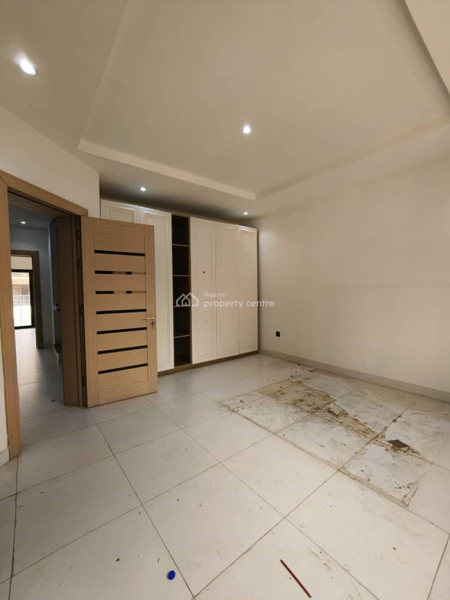 Luxury Spacious 4 Bedroom Terrace  with Bq, Lekki Phase 1, Lekki, Lagos, Terraced Duplex for Rent