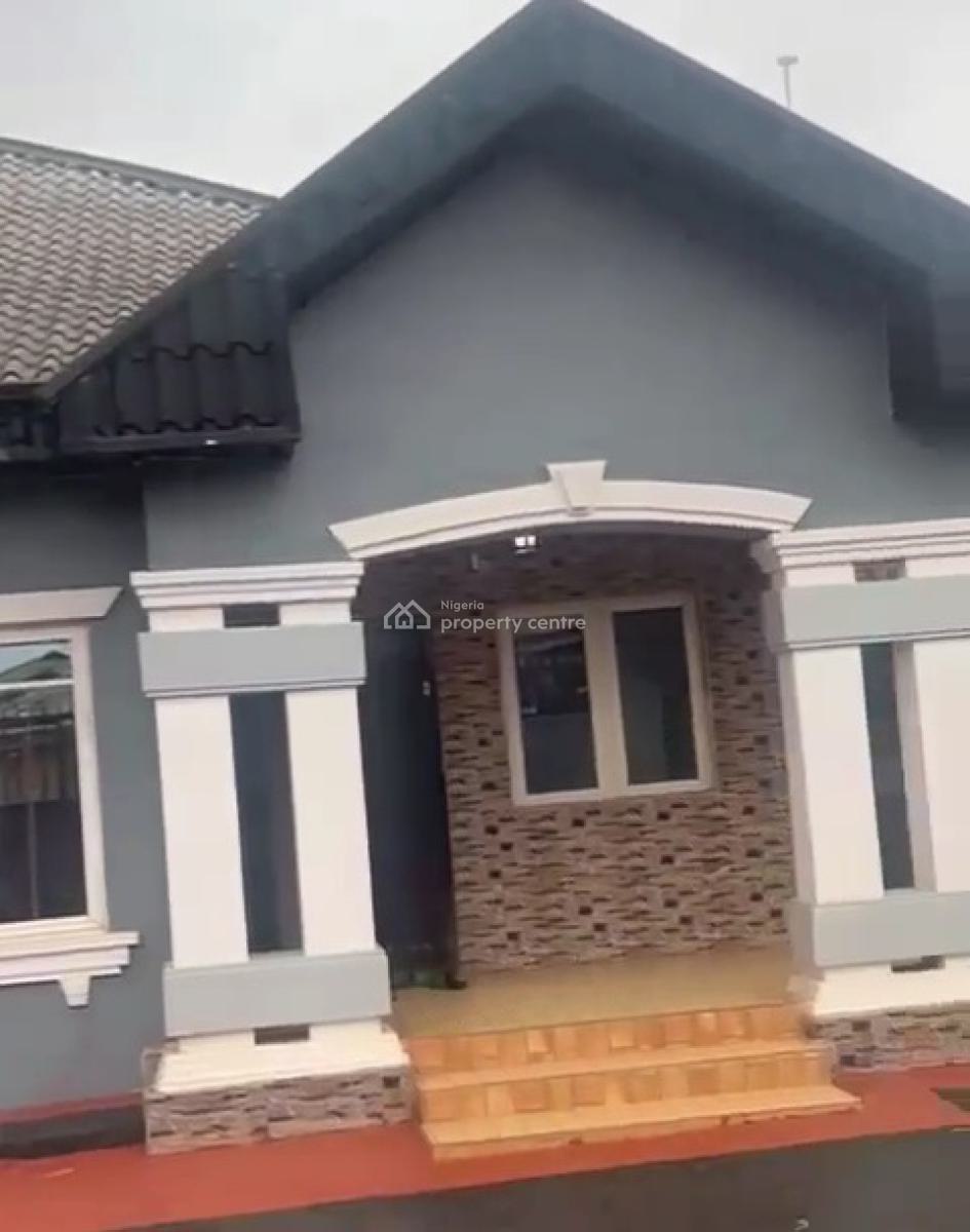 Standard 4bedroom Bungalow All Ensuite 100ft By 100ft Land, Ebo Quarters, Irhirhi Road, Off Airport Road, Benin, Oredo, Edo, Terraced Bungalow for Sale