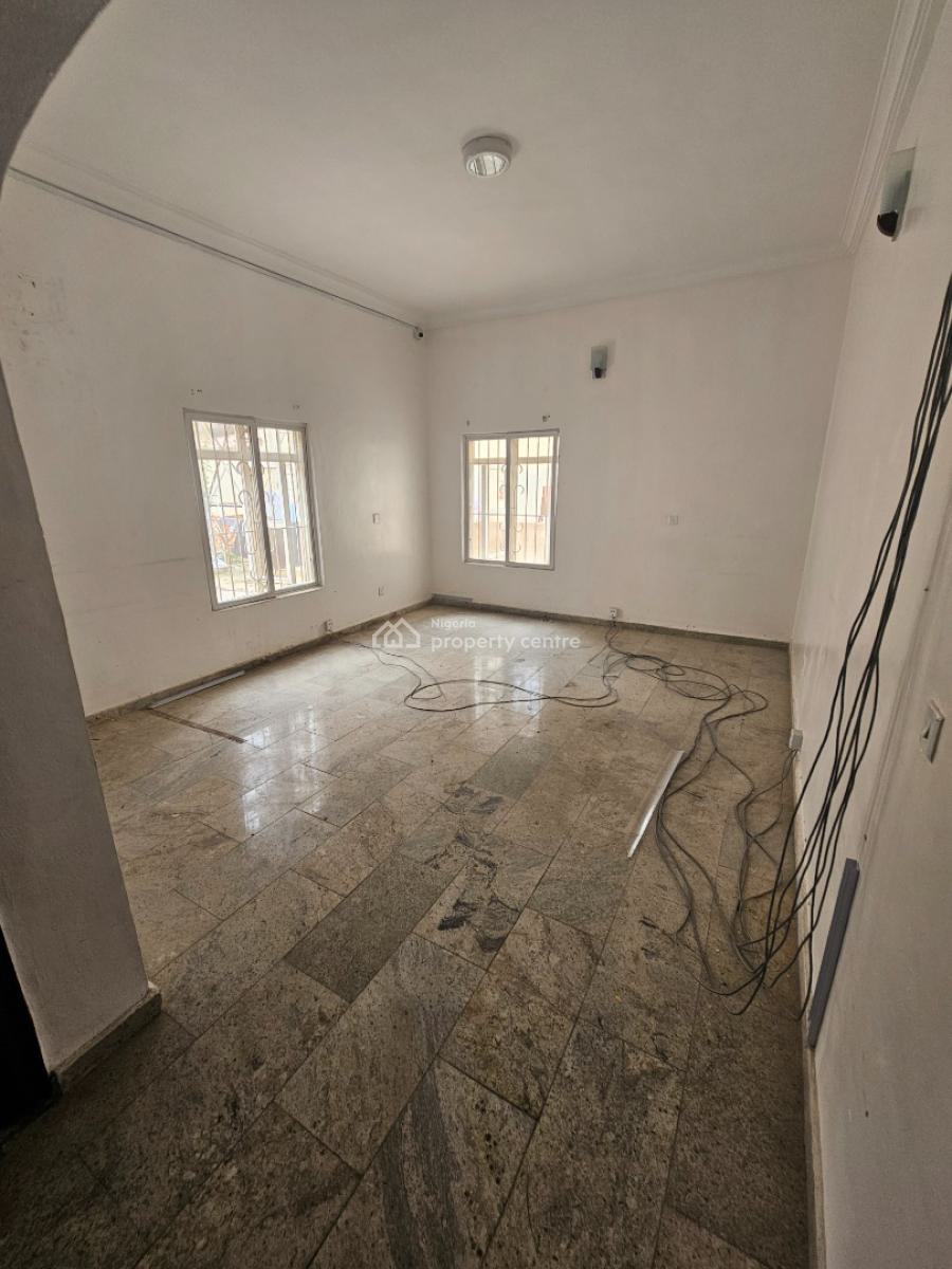 4-bedroom Semi-detached House, Off Folashbo, Lekki Phase 1, Lekki, Lagos, Semi-detached Duplex for Rent
