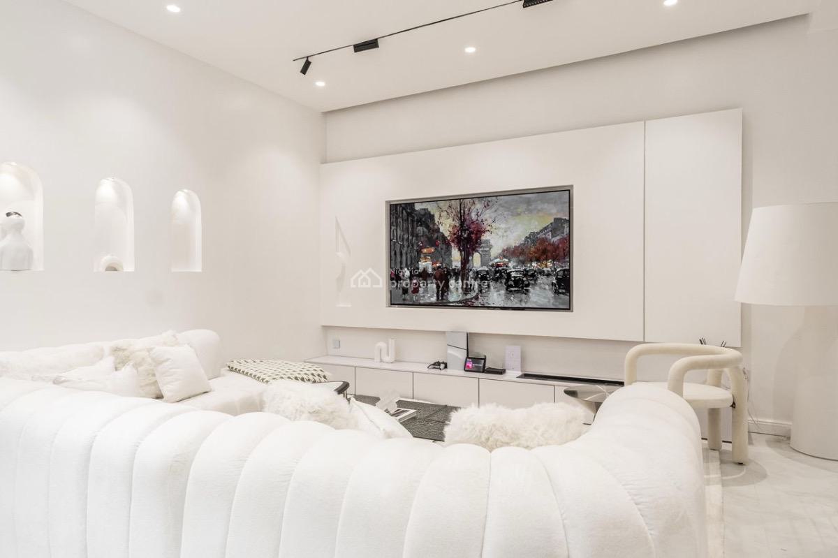 Luxury Cute and Clean 🥰 3bed with 24/7 Light ,city View ,ps5 and  Swi, Victoria Island (vi), Lagos, Flat / Apartment Short Let