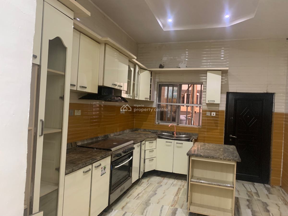 4bedroom Semi Detached Luxury Duplex with a Bq, Chevron, Osapa, Lekki, Lagos, Semi-detached Duplex for Rent