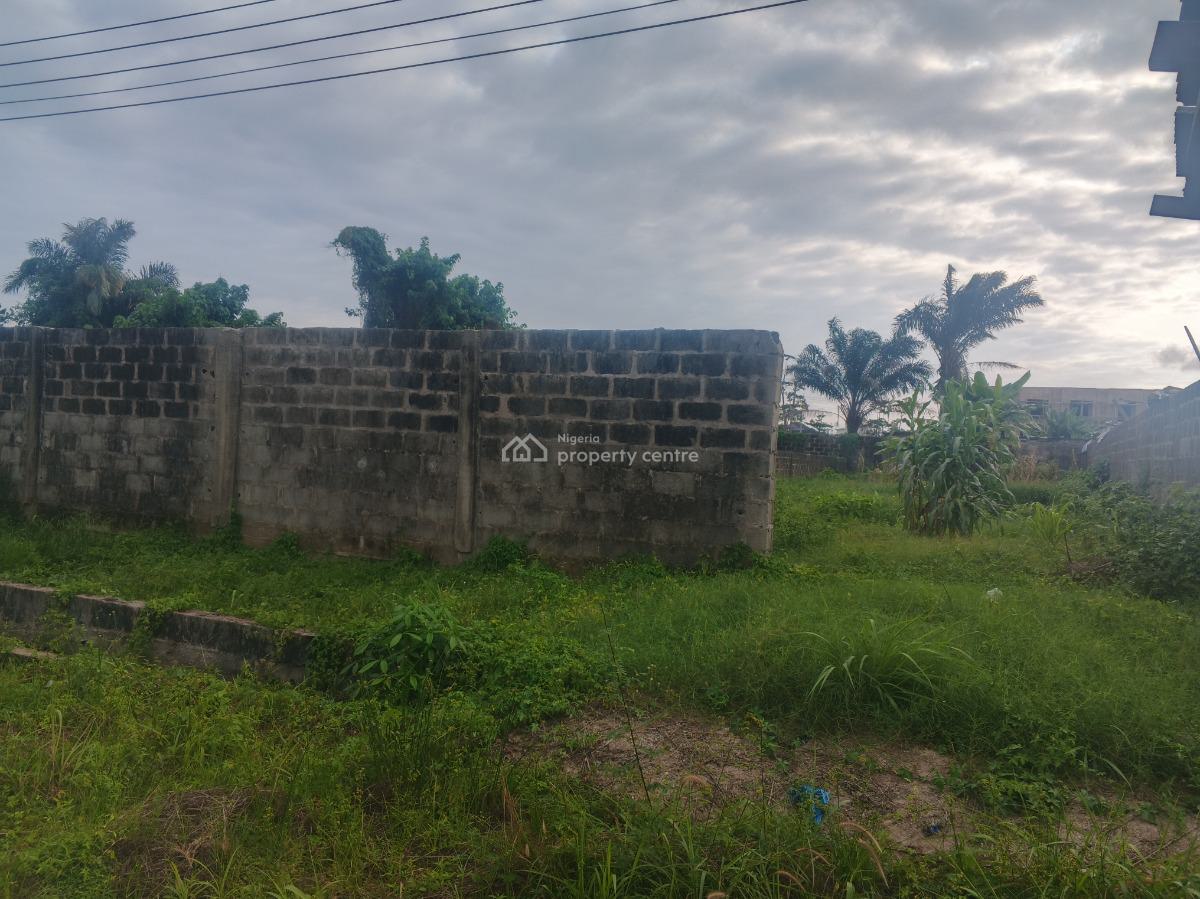 900 Sq Mts Fenced Plot of Land in a Gated Cluster, Off Ogombo Road, Lekki Phase 2, Lekki, Lagos, Residential Land for Sale