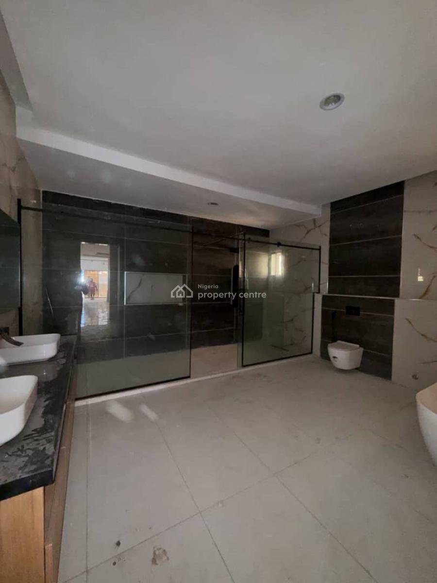 5 Bedroom Fully Detached, Serene Environment, Guzape District, Abuja, House for Sale