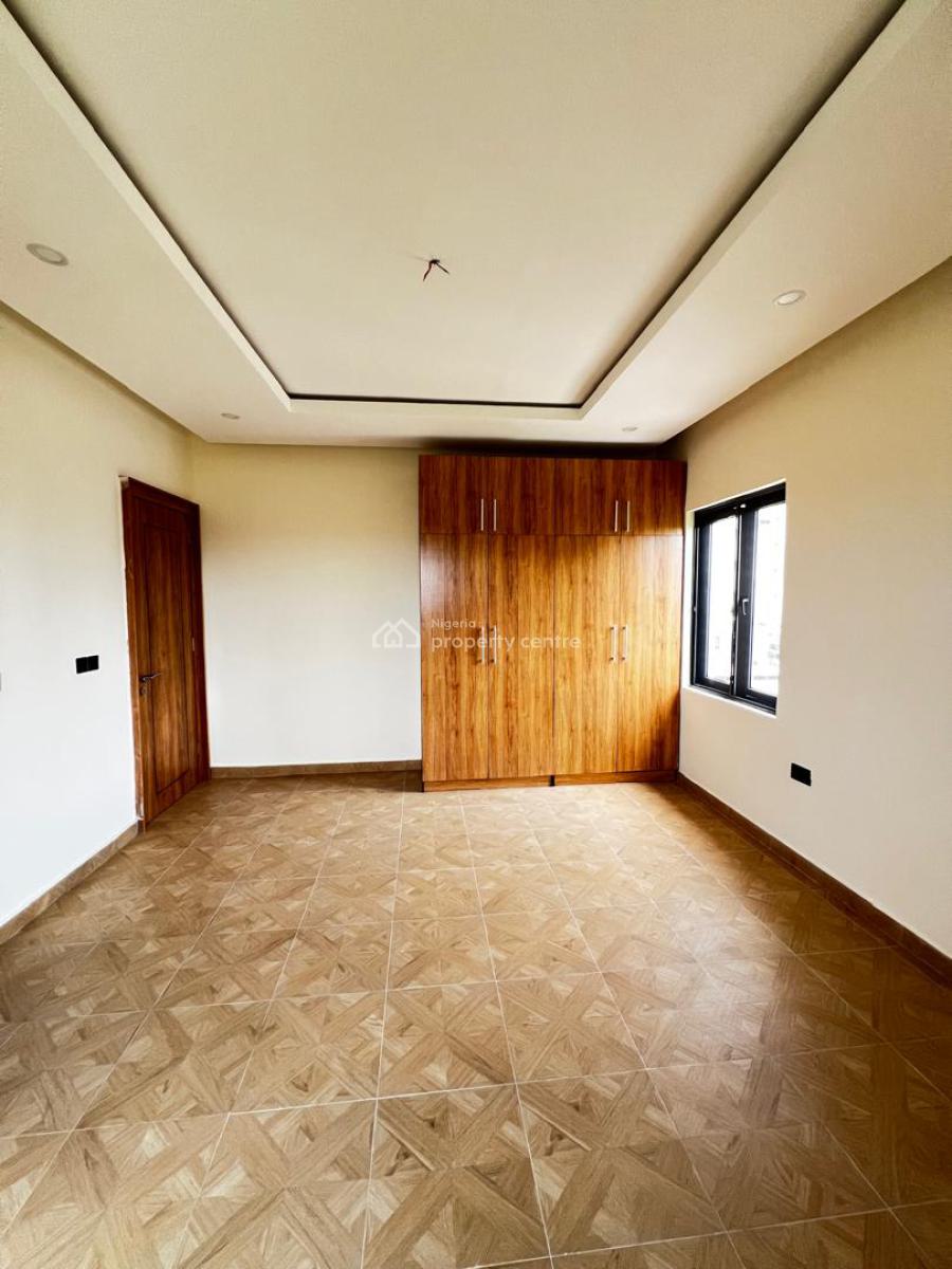 Spacious 2, Bedroom Apartment, Lekki Phase 1, Lekki, Lagos, Flat / Apartment for Rent