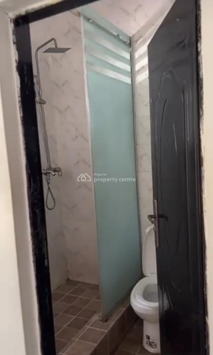 Serviced Room Selfcon in a Shared Duplex, Victoria Crest Estate Orchid Road, Lekki, Lagos, Self Contain (single Rooms) for Rent
