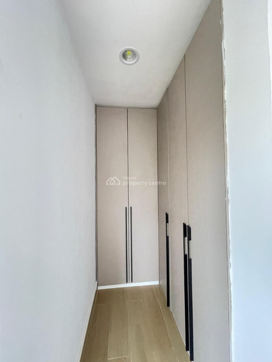Spaciously Built 4 Bedroom Terrace Duplex with a Room Bq, Ilupeju, Lagos, Terraced Duplex for Sale