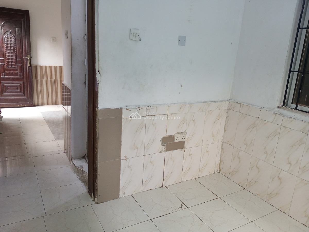 a Nice Room and Parlor Miniflat, Avira Estate, Olokonla, Ajah, Lagos, Mini Flat (room and Parlour) for Rent