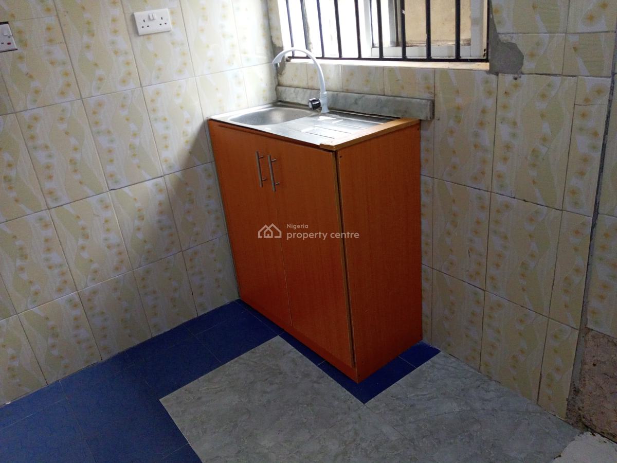 a Nice Room and Parlor Miniflat, Avira Estate, Olokonla, Ajah, Lagos, Mini Flat (room and Parlour) for Rent
