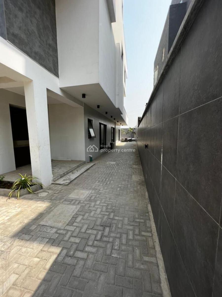 6 Bedroom Iconic Mansion with Waterfront, Banana Island, Ikoyi, Lagos, Detached Duplex for Sale