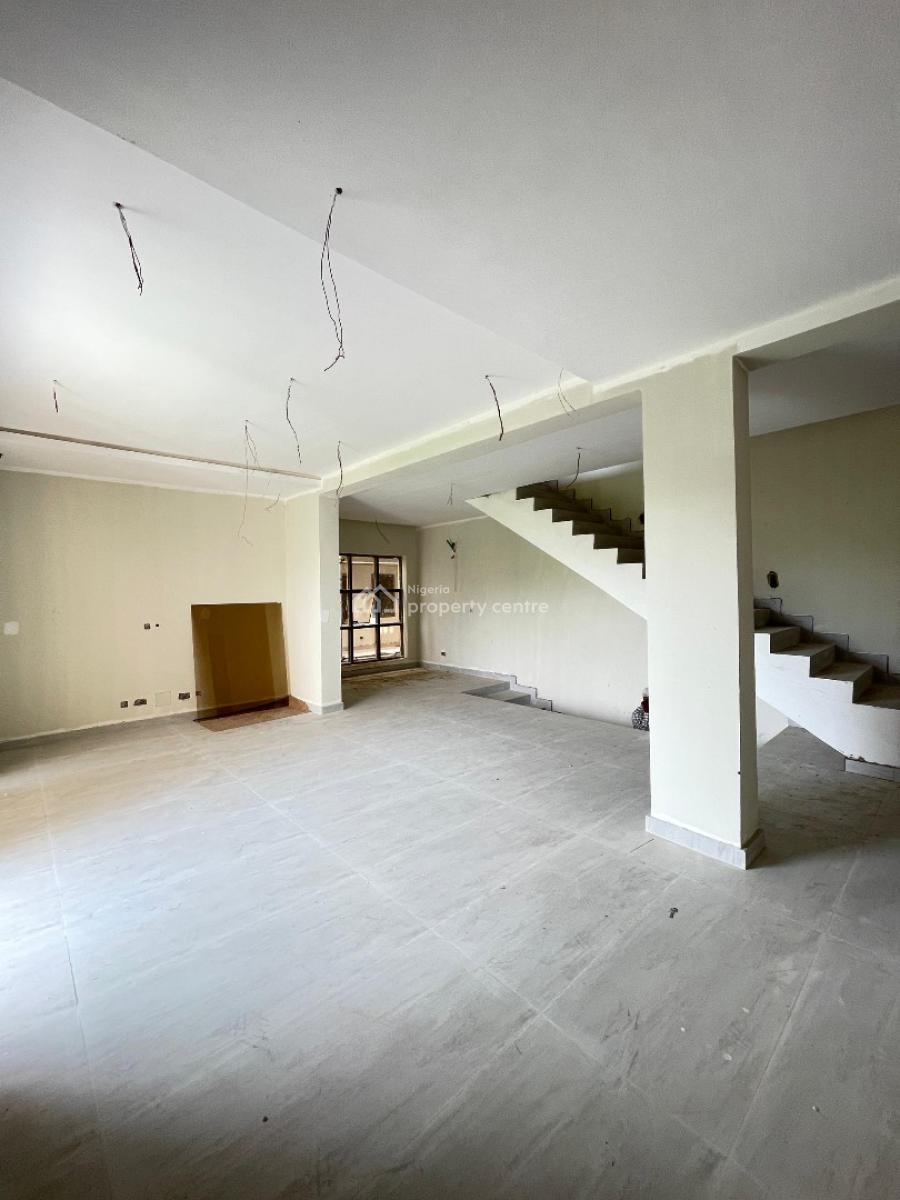 Stunningly Gorgeous 4 Bedroom Terrace Duplex with a Bq, Obanikoro, Shomolu, Lagos, Terraced Duplex for Sale
