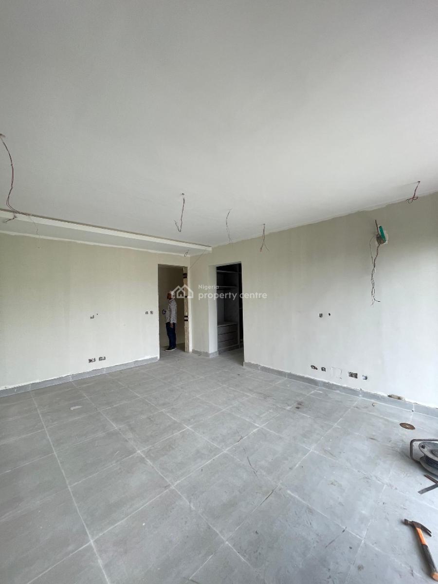 Stunningly Gorgeous 4 Bedroom Terrace Duplex with a Bq, Obanikoro, Shomolu, Lagos, Terraced Duplex for Sale