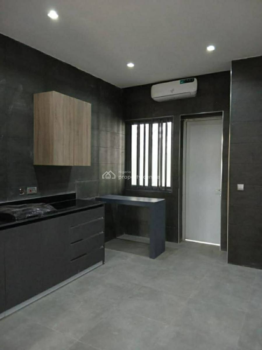 Luxury 3 Bedroom Flat with a Room Bq, Glover Road, Ikoyi, Lagos, Flat / Apartment for Rent