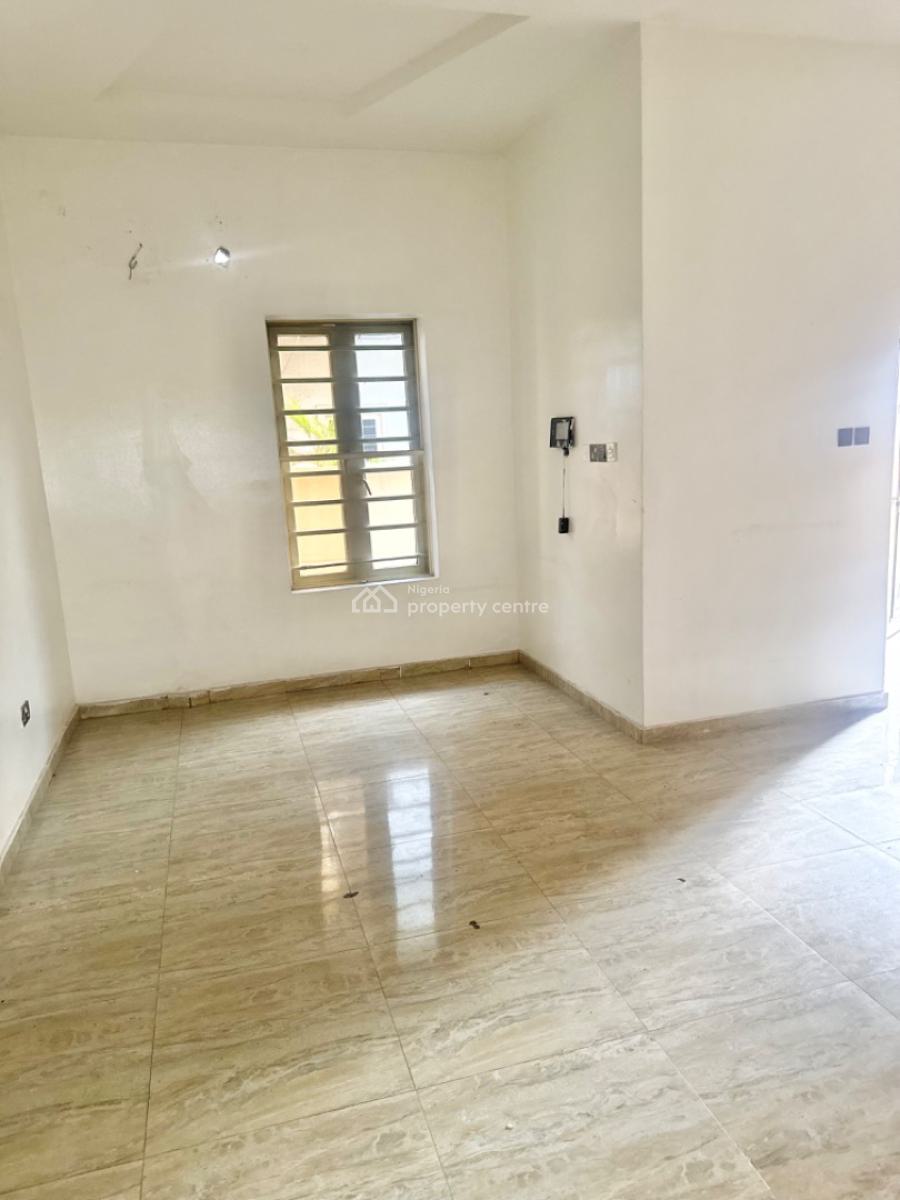 a Room Downstairs in a Shared Apt, Prince Erediawa Close, Agungi, Lekki, Lagos, Semi-detached Duplex for Rent