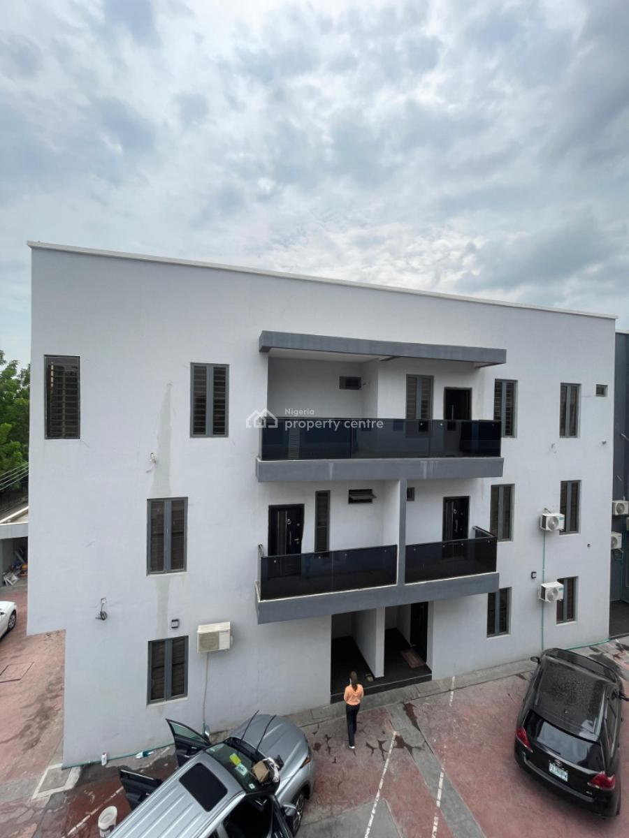 3 Bedroom, with Boys Quarter and a Pent House, Maryland, Lagos, Flat / Apartment for Sale