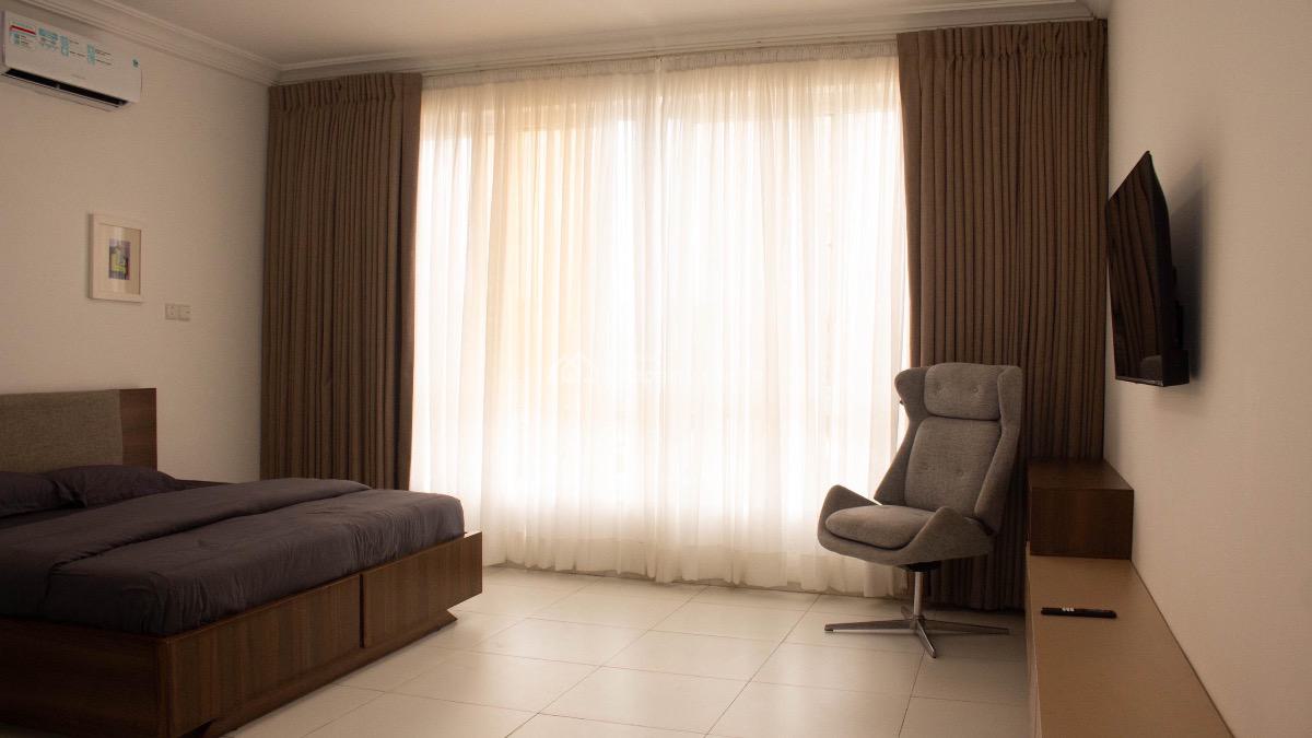 Clean 1 Bedroom with Pool and Elevator., Ikoyi, Lagos, Mini Flat (room and Parlour) Short Let