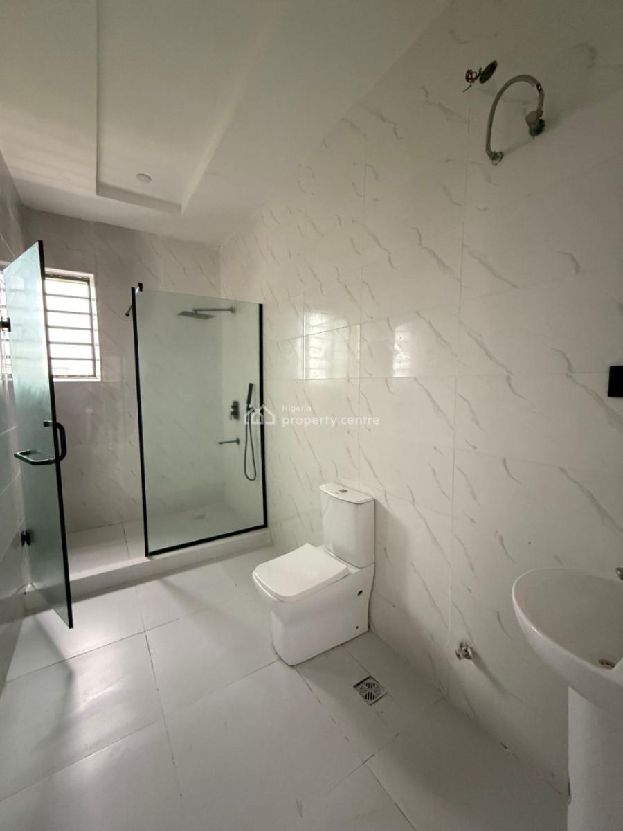 Luxury 3 Bedroom Terraced Detached in a Serene Environment, Sangotedo, Ajah, Lagos, Terraced Duplex for Sale