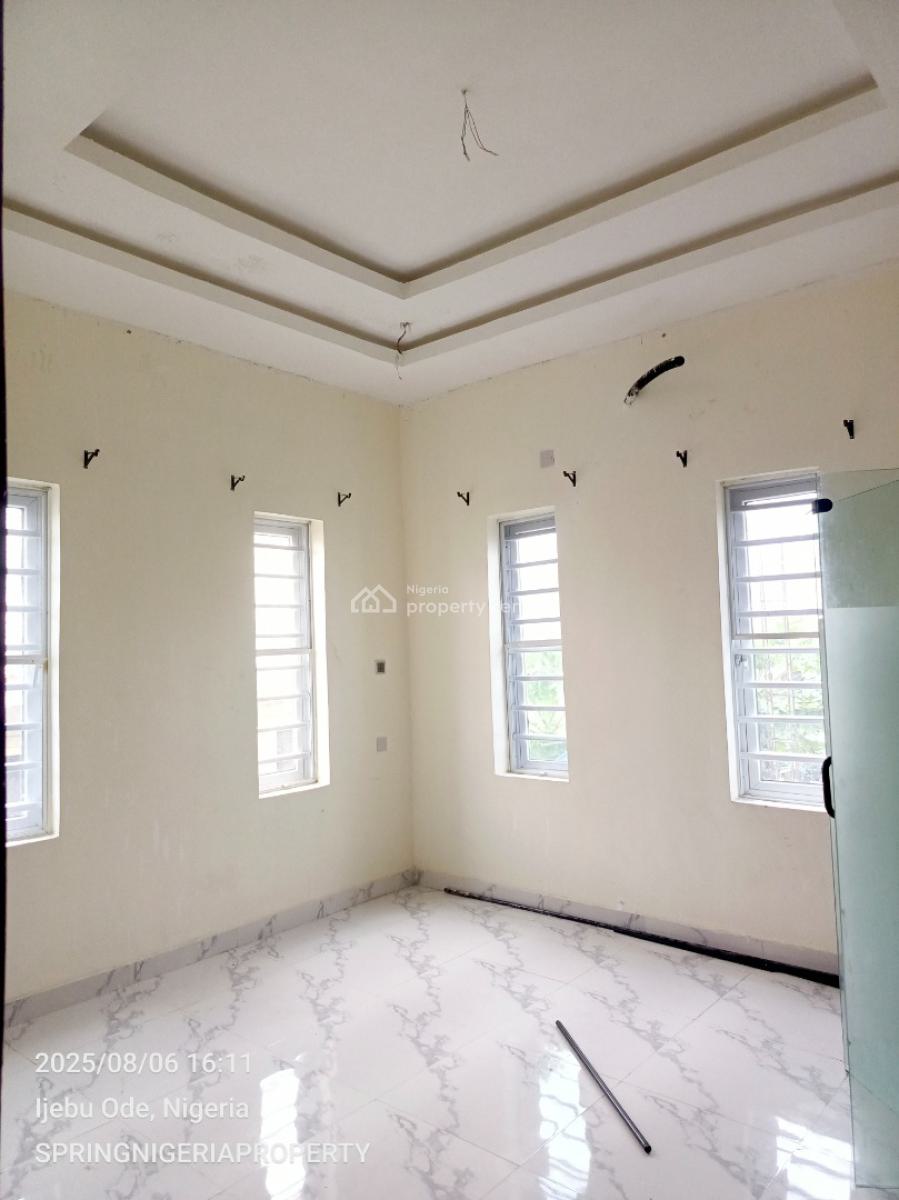 2bedroom Flat Upstairs with Guest Toilet, After Blenco Supermarket, Sangotedo, Ajah, Lagos, Flat / Apartment for Rent