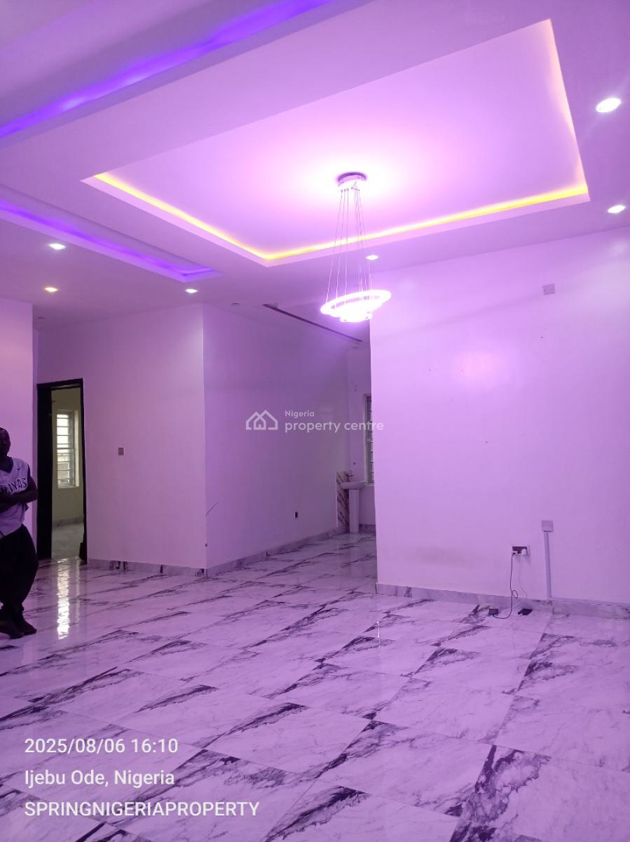 2bedroom Flat Upstairs with Guest Toilet, After Blenco Supermarket, Sangotedo, Ajah, Lagos, Flat / Apartment for Rent