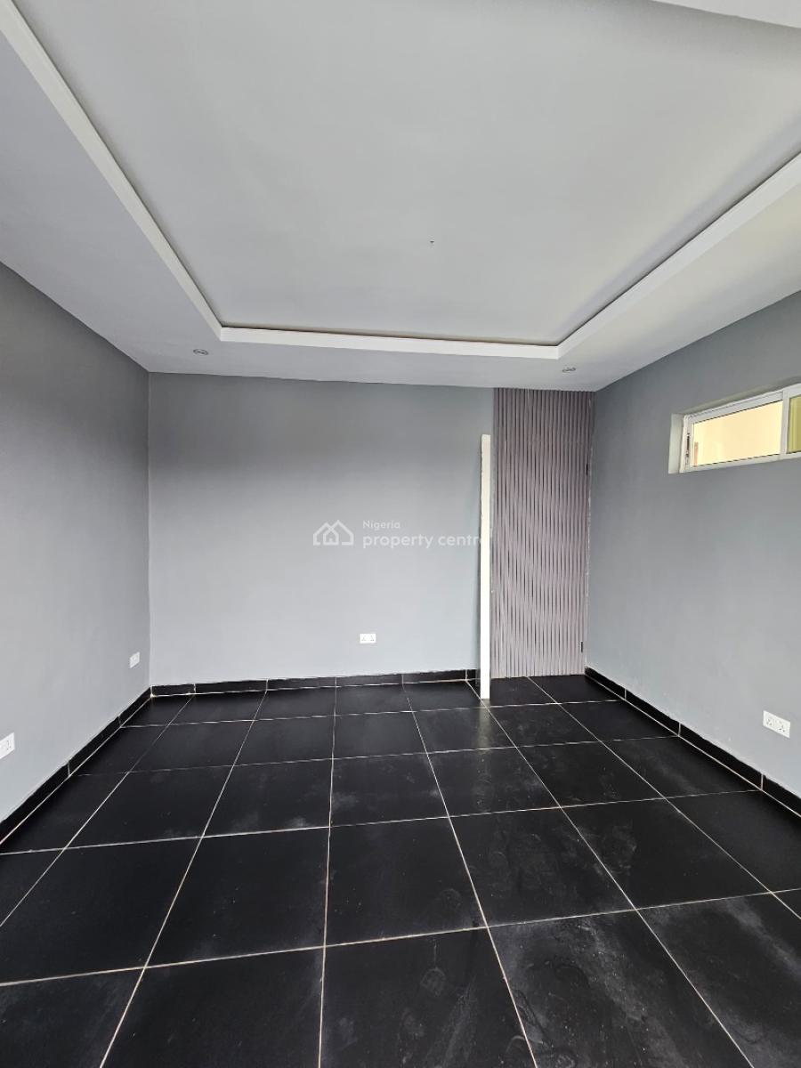 Uniquely-built Spacious 5 Bedroom Fully Detached Duplex with Bq, Rooft, Chevron, Lekki, Lagos, Detached Duplex for Sale