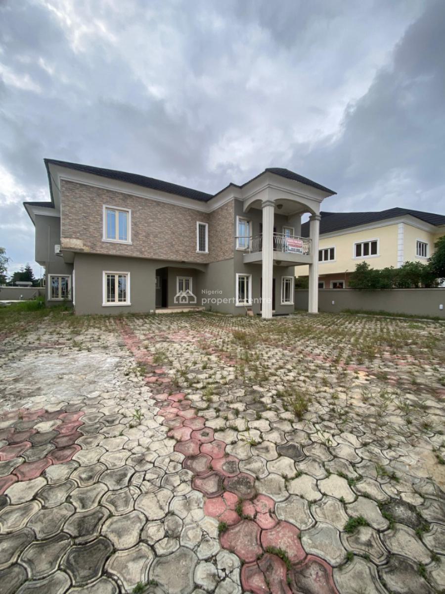 4 Bedroom Apartment with Bq 2 Unit, Royal Garden, Ajiwe, Ajah, Lagos, Flat / Apartment for Rent